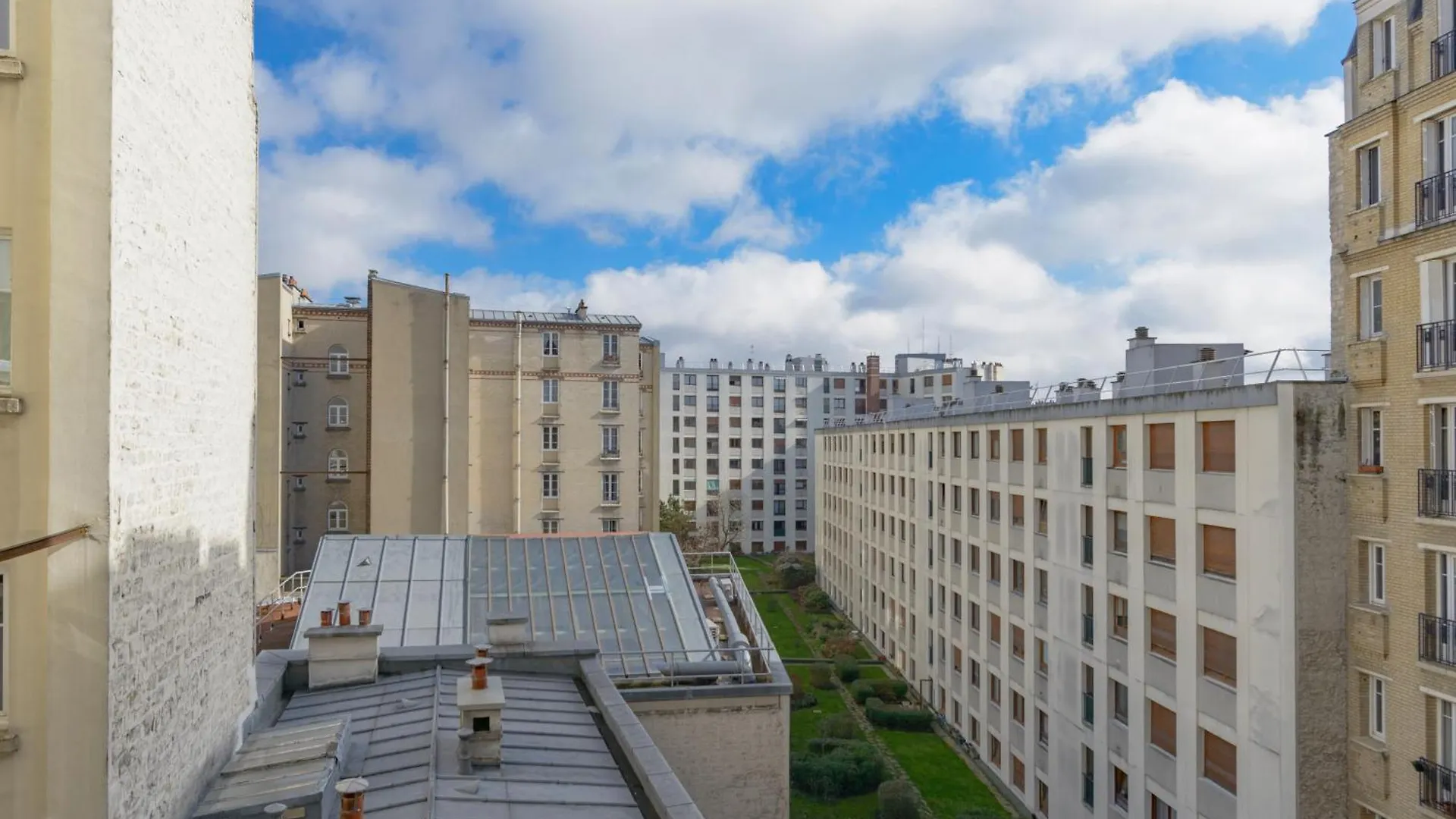 Paris Les Amandiers Residence فرنسا